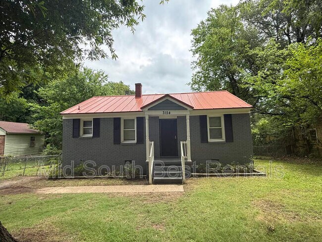 Photo - 3124 St Charles Dr House