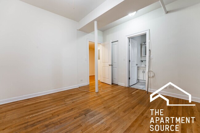 Foto del edificio - 3249 W Evergreen Ave