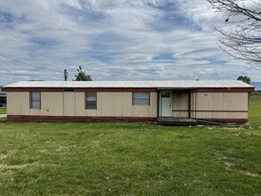 Building Photo - 750 Quillen Shell Rd