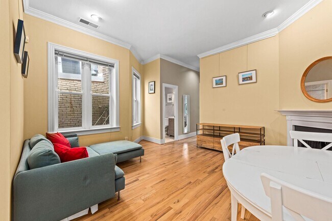 Building Photo - 2113 N St NW