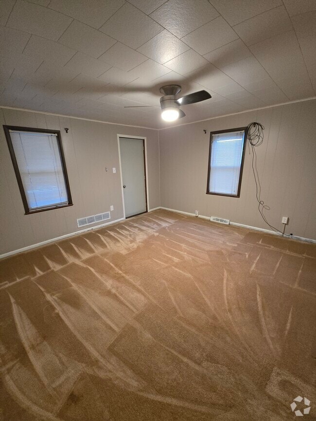 Building Photo - 2140 Keystone Ave