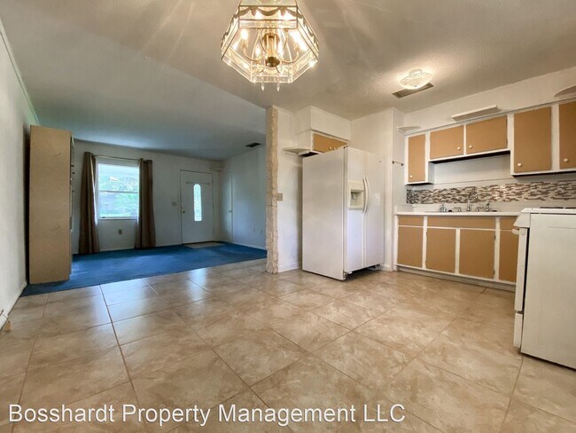 Foto del edificio - 3 br, 1 bath House - 2200 SW 5th Place