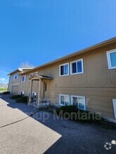 Building Photo - 913 Pattee Creek Dr