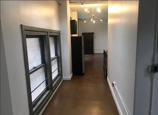 Foto del edificio - 215 W 7th St