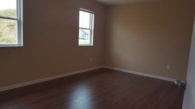 Building Photo - 3817 Kensington Pl
