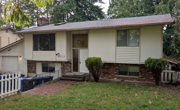 Building Photo - 3708 N Shirley St