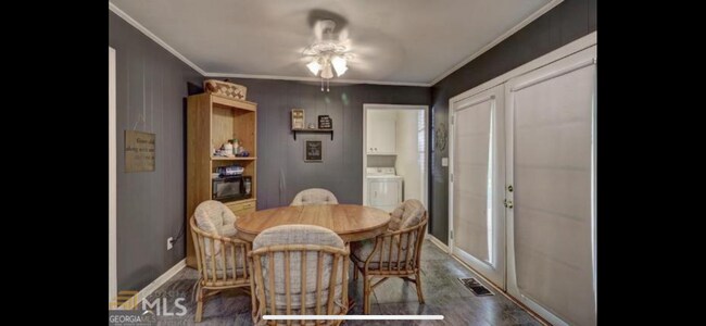 Foto del edificio - 1030 College Station Rd