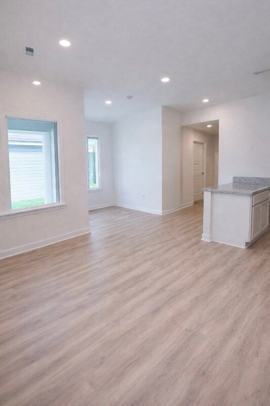 Foto del edificio - 1206 E St Charles St