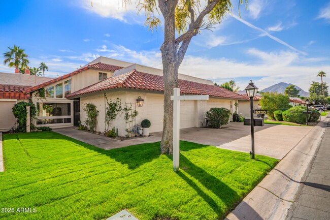 Foto del edificio - 5730 N Scottsdale Rd