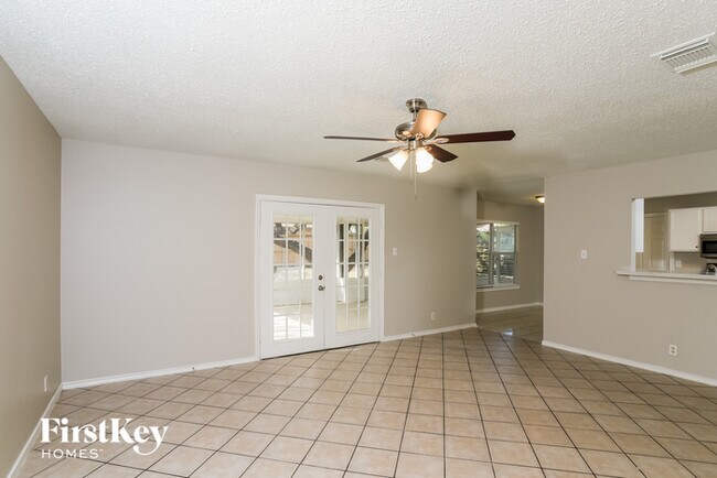 Building Photo - 9114 Bowen Dr