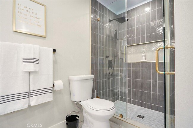 Foto del edificio - 7528 Pepper St