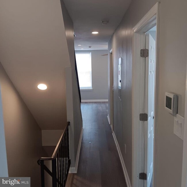 Building Photo - 2036 N Gratz St