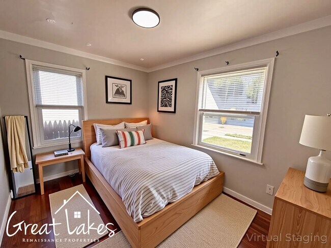 Foto del edificio - Beautiful 3 Bedroom 1 Bathroom now availab...
