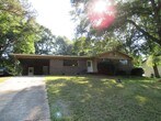Primary Photo - 208 Cherry Hill Rd