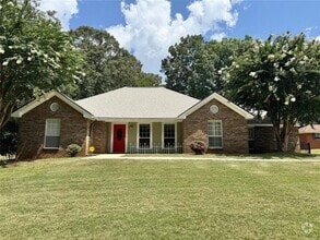 Building Photo - 810 Carter Rd