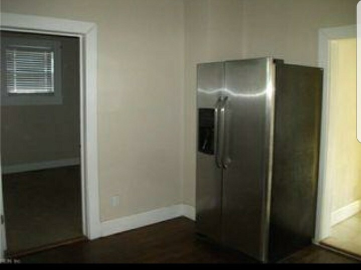 Primary Photo - 2804 Keller Ave