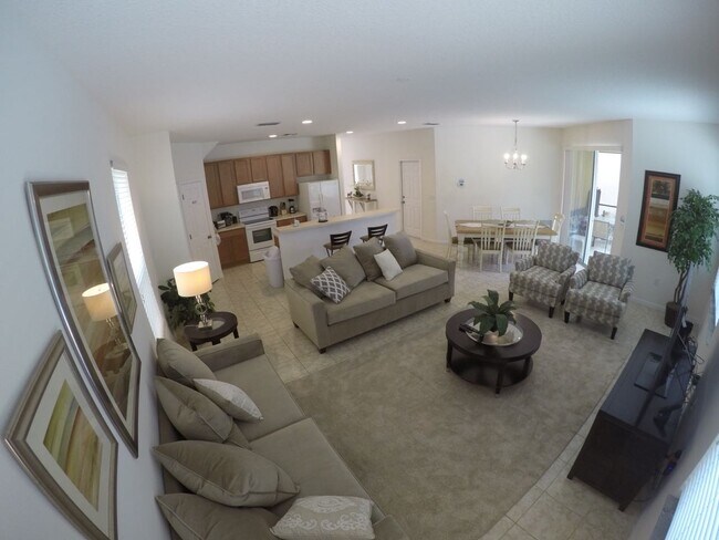 Building Photo - 230 Las Fuentes Dr