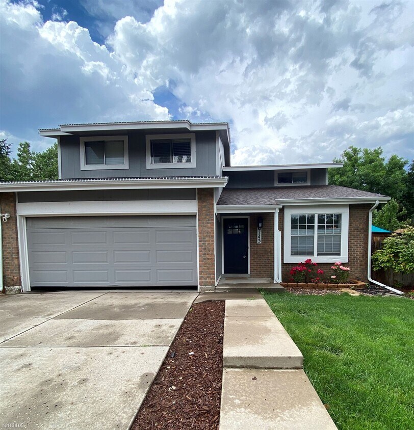 Primary Photo - 5 br, 3.5 bath House - 9143 West 75th Circle
