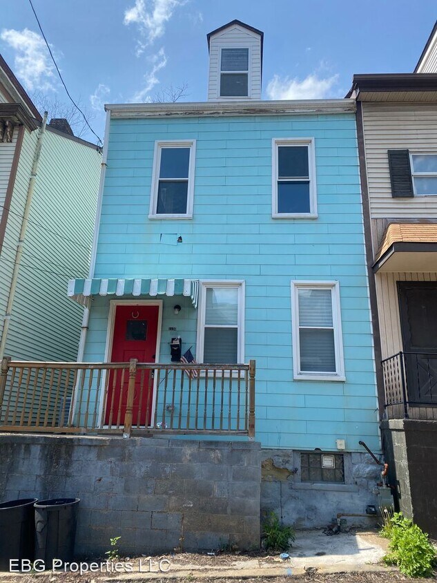 Foto principal - 2 br, 1.5 bath House - 2126 Straubs Ln
