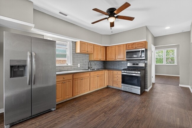 Building Photo - 4509 S Talman Ave