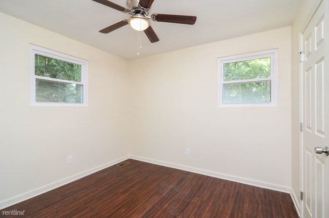 Building Photo - 1026 Wade Ave