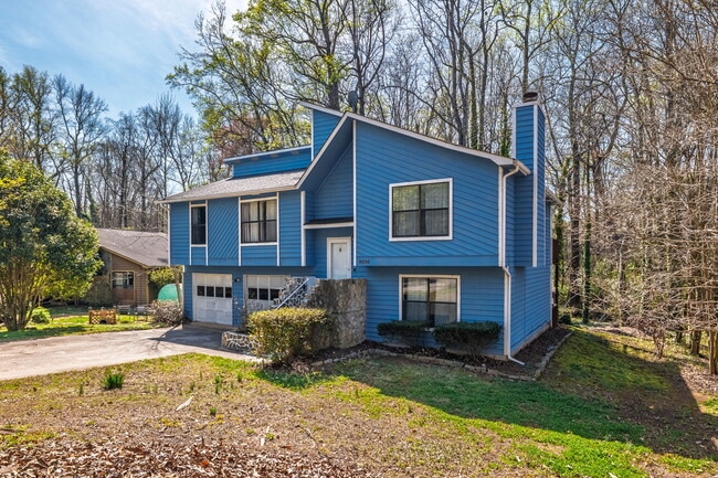 Building Photo - 6530 Thamesmead Ln