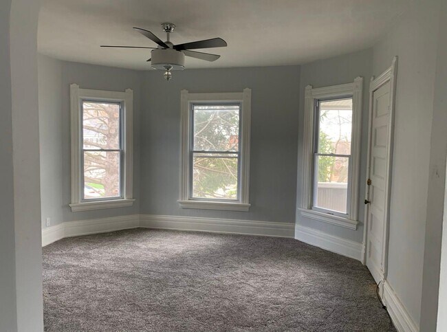 Foto del edificio - 201 Avery Ave