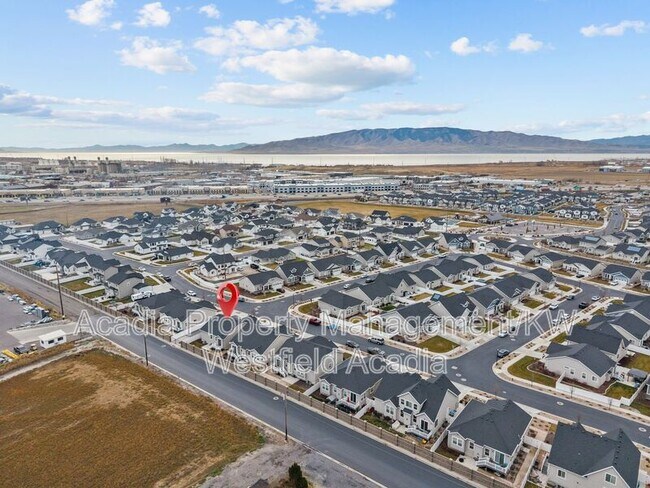 Foto del edificio - 298 Old Farm Ln