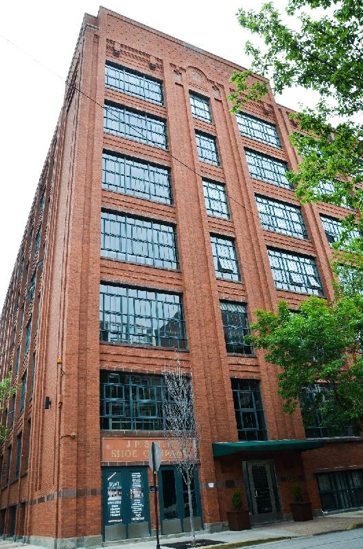 Primary Photo - 937 W Huron St