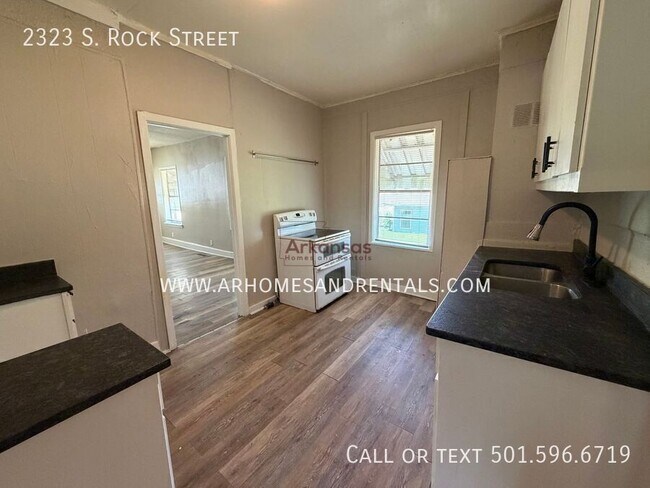Foto del edificio - 2323 S Rock St