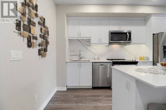 Building Photo - 50 Herrick Ave