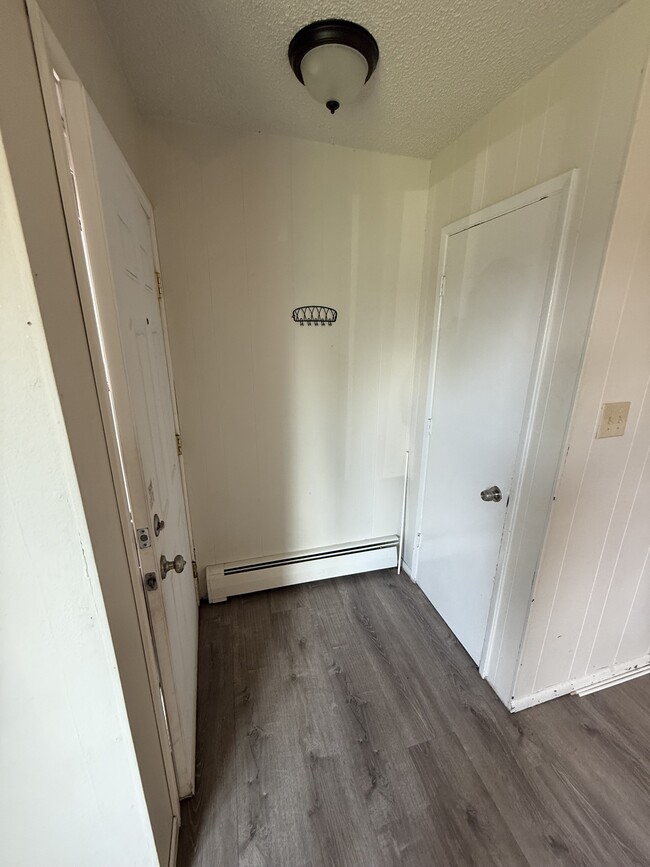 Building Photo - 4104 San Roberto Ave