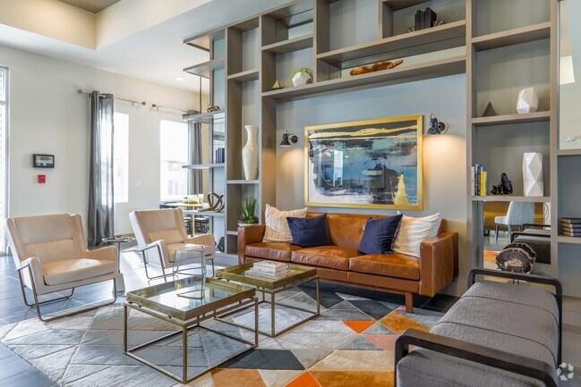 Interior Photo - Echo Park at Perry Crossing