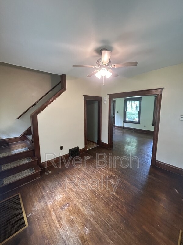 Foto del edificio - 617 S Douglas Ave