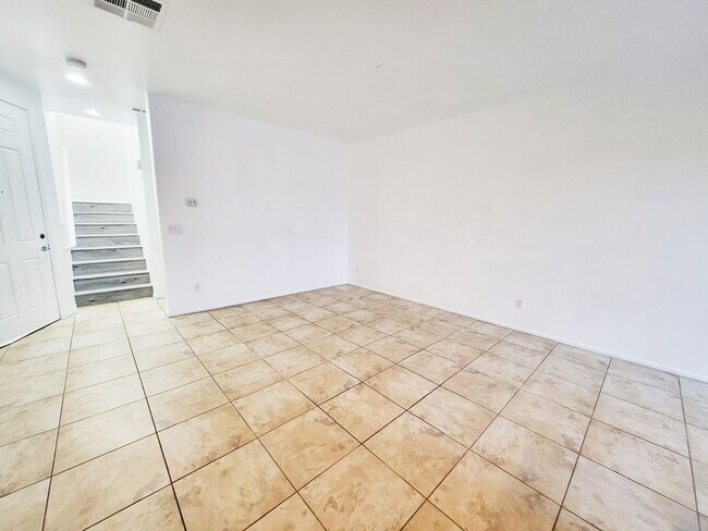 Foto del edificio - 8512 Pitney Ave