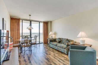 Building Photo - 2310 N Ocean Blvd