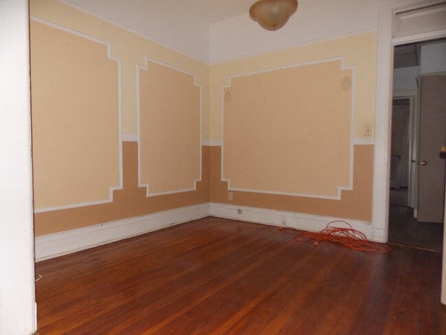 Building Photo - 265 Clarkson Ave