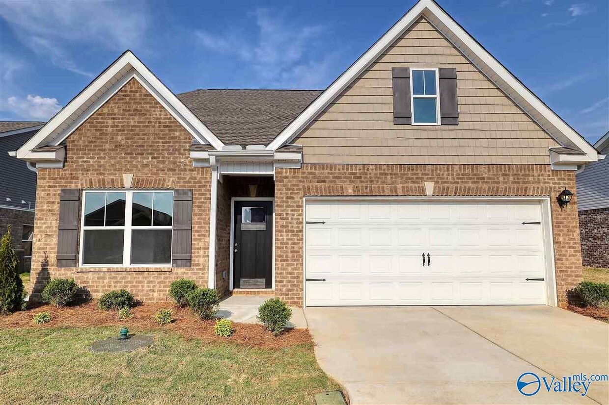 125 Morning Dew Rd, Toney, AL 35773 House Rental in Toney, AL