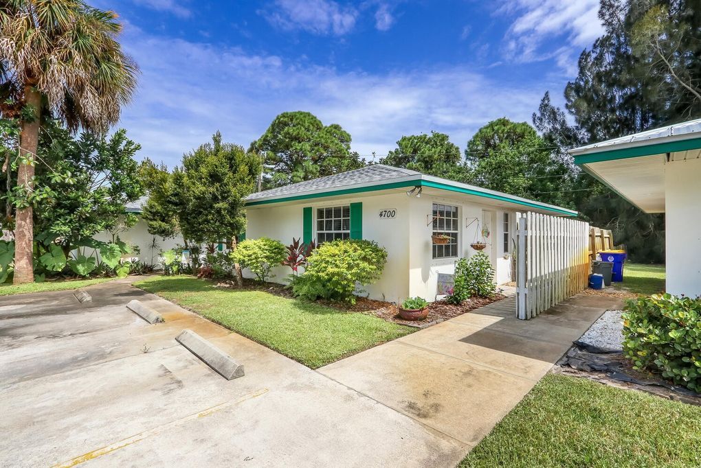 Foto principal - 4700 SE Compass Way