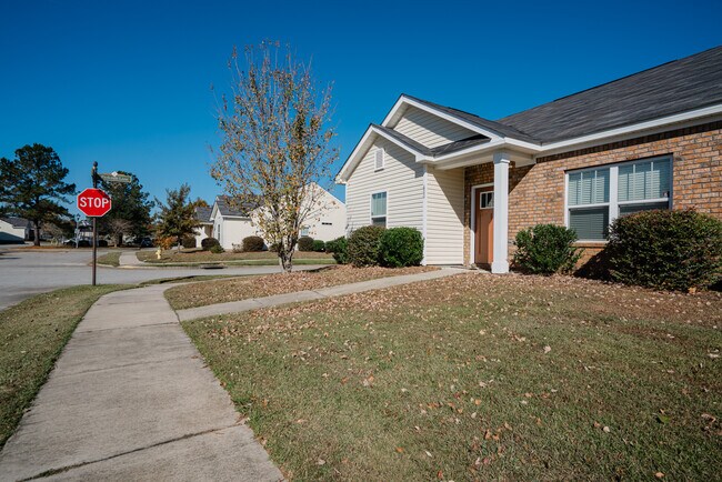 Foto del edificio - 600 Trellis Square