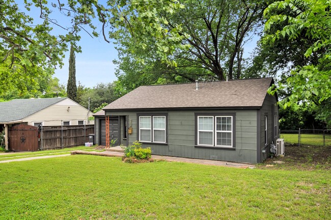 Building Photo - 7328 Brazos Ave