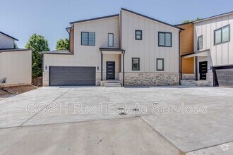 Building Photo - 8537 W 37th St N