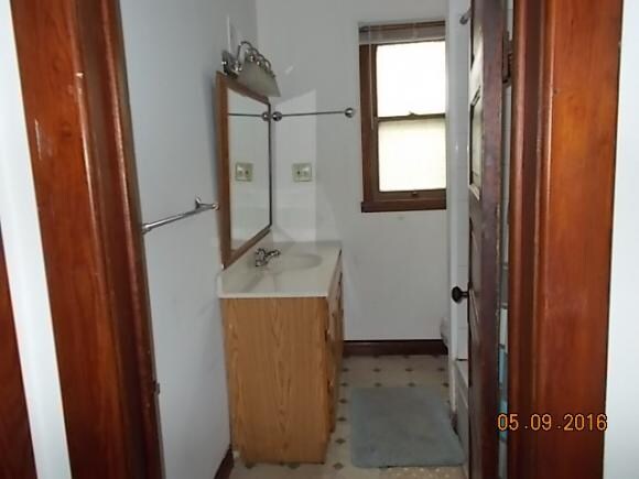 Foto del edificio - 940 W Main St