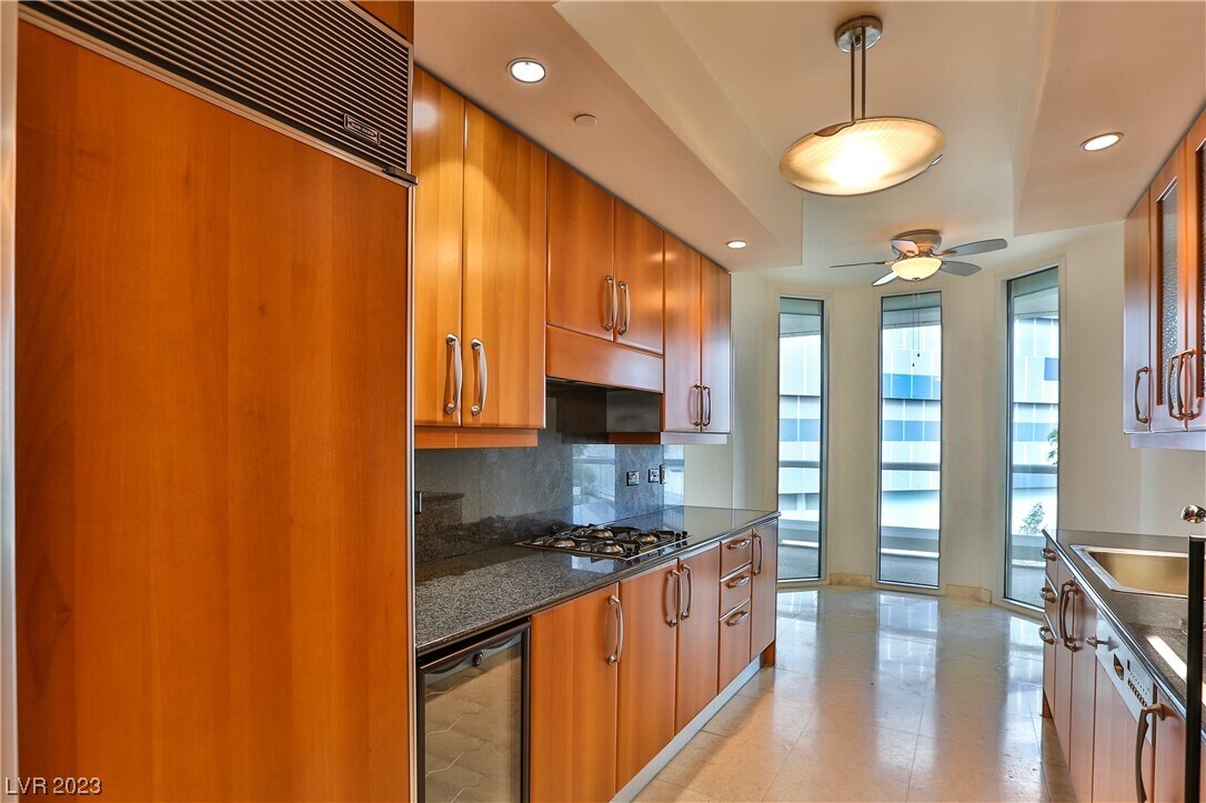 Foto principal - 2877 Paradise Rd