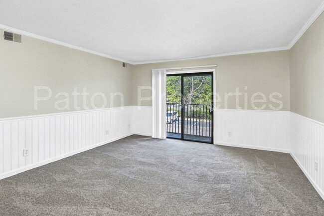 Building Photo - Briargate Condo