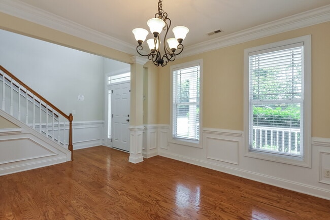 Building Photo - 1105 Steelhorse Dr