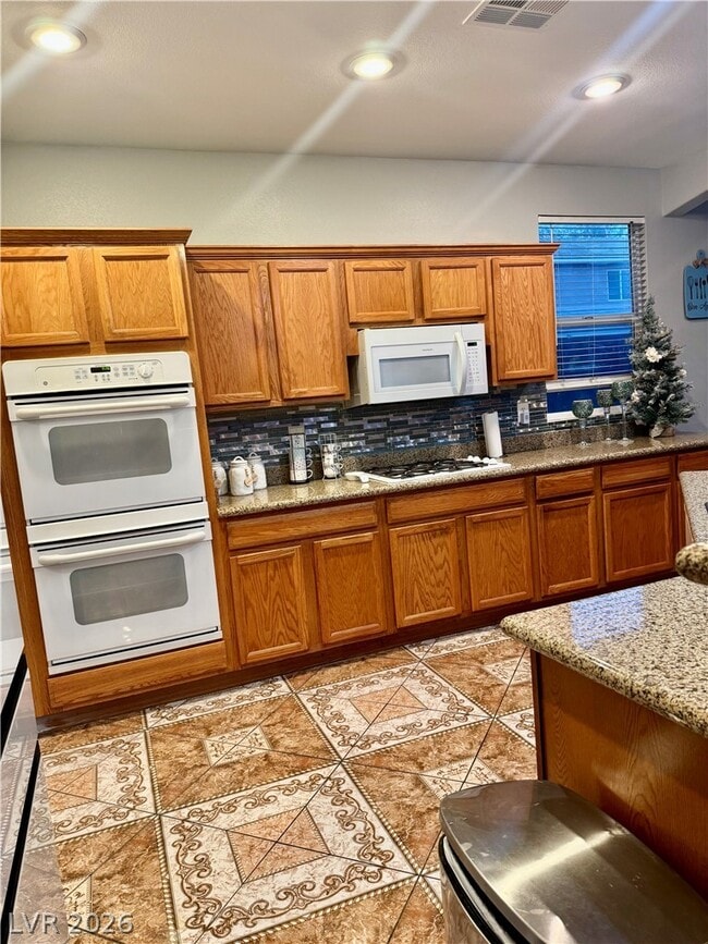 Foto del edificio - 1014 Rustridge Ave