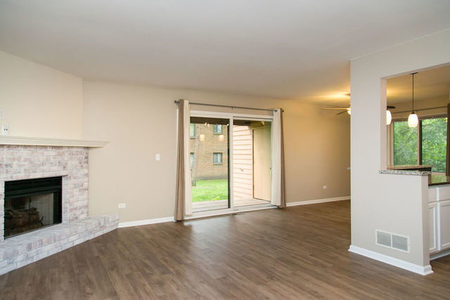 Building Photo - 640 Waverly Dr