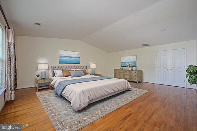 Foto del edificio - 8324 Tenbrook Dr
