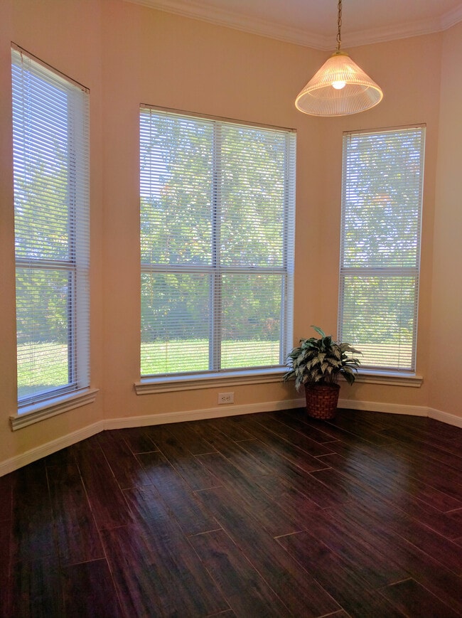 Dinning Area - 6000 Shepherd Mountain Cove
